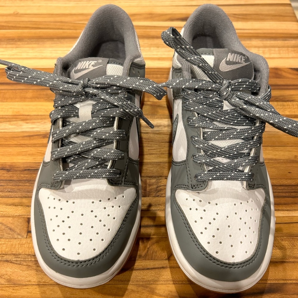 Nike Dunks 4Y